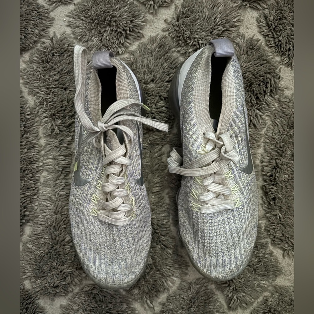 vapor max